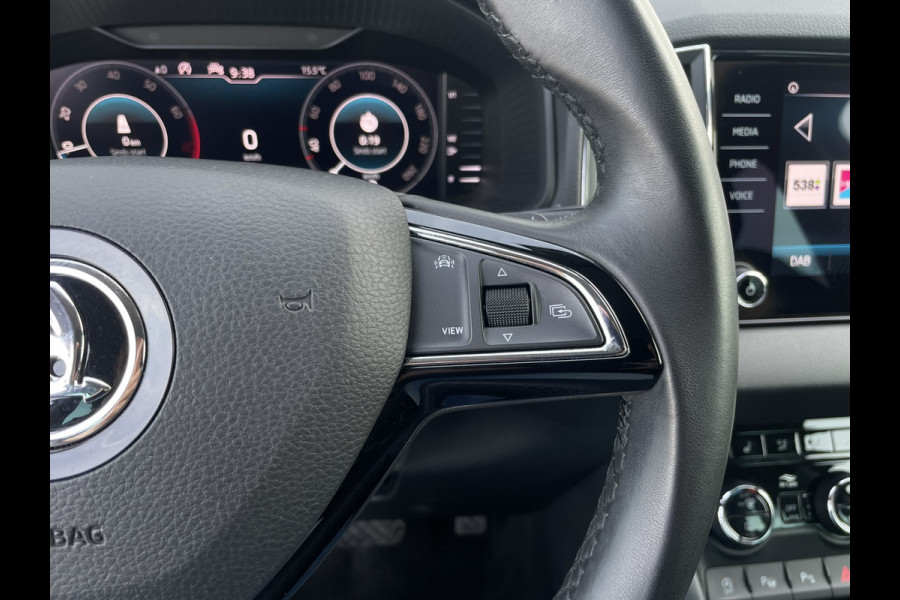 Škoda Karoq 1.5 TSI ACT Style | LED | Navi | Carplay | Virtual Cockpit | Camera | PDC