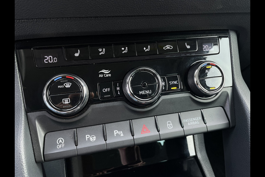 Škoda Karoq 1.5 TSI ACT Style | LED | Navi | Carplay | Virtual Cockpit | Camera | PDC