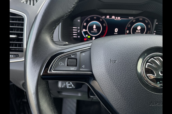 Škoda Karoq 1.5 TSI ACT Style | LED | Navi | Carplay | Virtual Cockpit | Camera | PDC