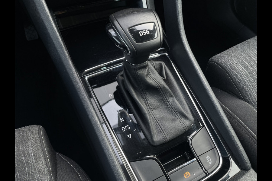 Škoda Karoq 1.5 TSI ACT Style | LED | Navi | Carplay | Virtual Cockpit | Camera | PDC