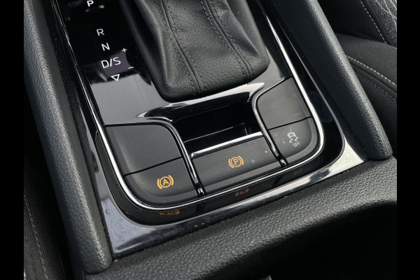 Škoda Karoq 1.5 TSI ACT Style | LED | Navi | Carplay | Virtual Cockpit | Camera | PDC