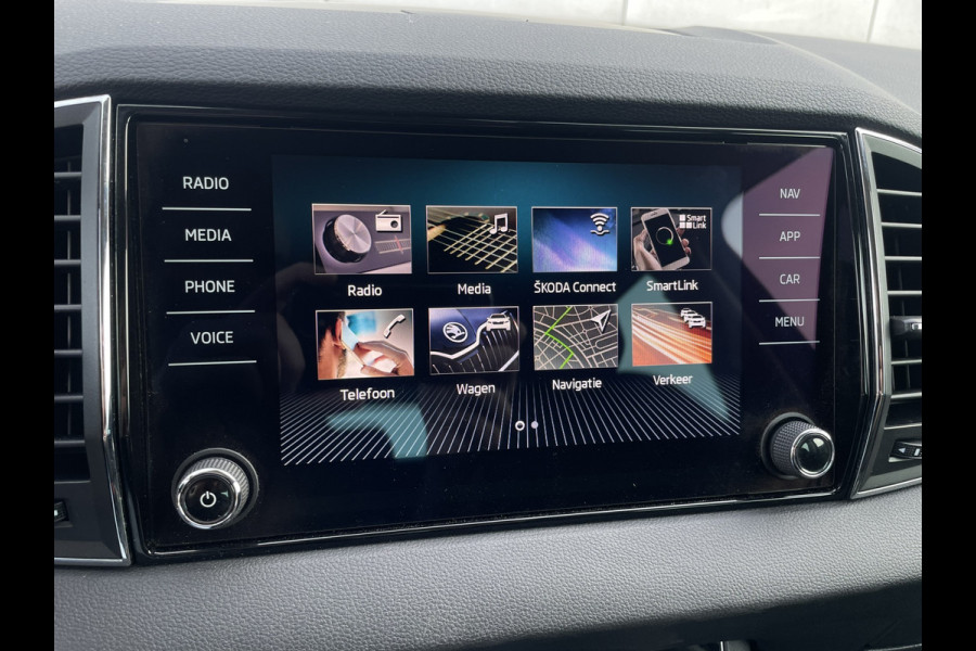 Škoda Karoq 1.5 TSI ACT Style | LED | Navi | Carplay | Virtual Cockpit | Camera | PDC