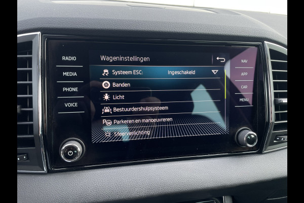 Škoda Karoq 1.5 TSI ACT Style | LED | Navi | Carplay | Virtual Cockpit | Camera | PDC
