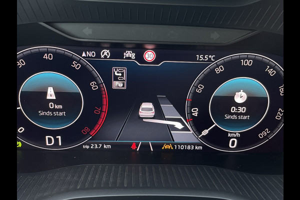 Škoda Karoq 1.5 TSI ACT Style | LED | Navi | Carplay | Virtual Cockpit | Camera | PDC