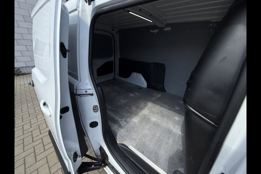 Opel Combo 1.5D130PK L2H1 Edition Automaat/cruise control/navigatie systeem