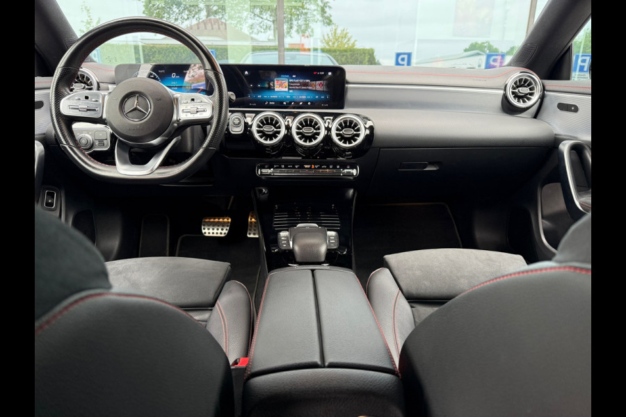 Mercedes-Benz CLA-Klasse 250 e Premium Plus - Automaat - Navi - Virt.Cockpit - Camera