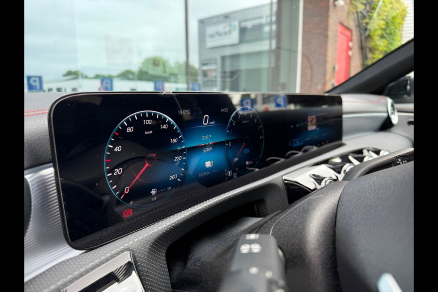 Mercedes-Benz CLA-Klasse 250 e Premium Plus - Automaat - Navi - Virt.Cockpit - Camera