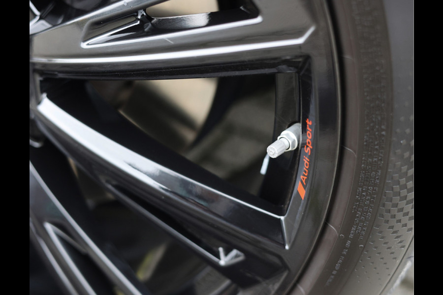 Audi Q8 60 TFSIe quattro Pro Line S Competition *Pano*Trekhaak*Matrix*HUD*