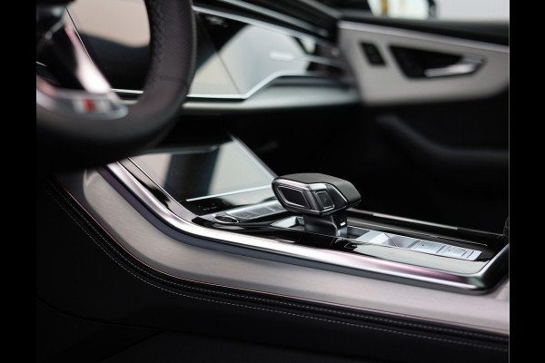 Audi Q8 60 TFSIe quattro Pro Line S Competition *Pano*Trekhaak*Matrix*HUD*