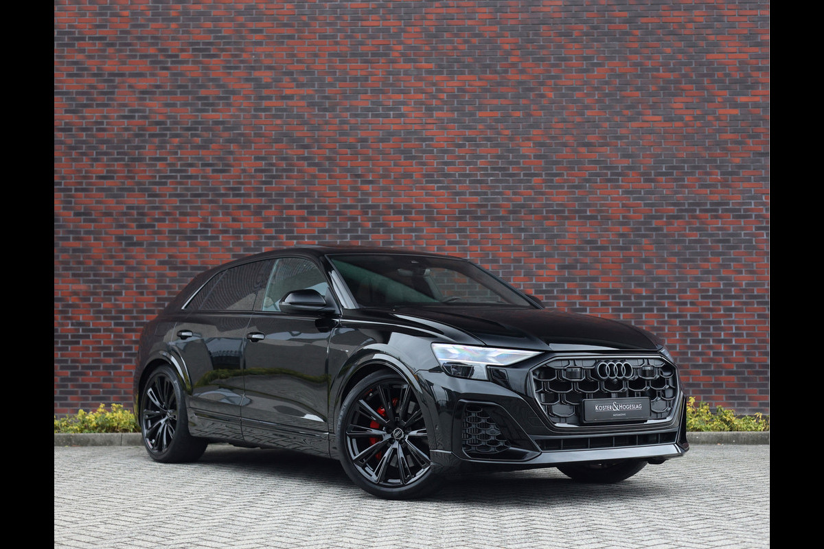 Audi Q8 60 TFSIe Quattro *HUD*Pano*Trekhaak* Audi Q8 60 TFSIe Quattro *HUD*Pano*Trekhaak*