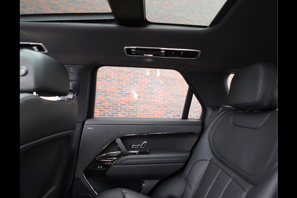 Land Rover Range Rover Sport P460e Dynamic *Pano*Trekhaak*Meridian*23 inch*