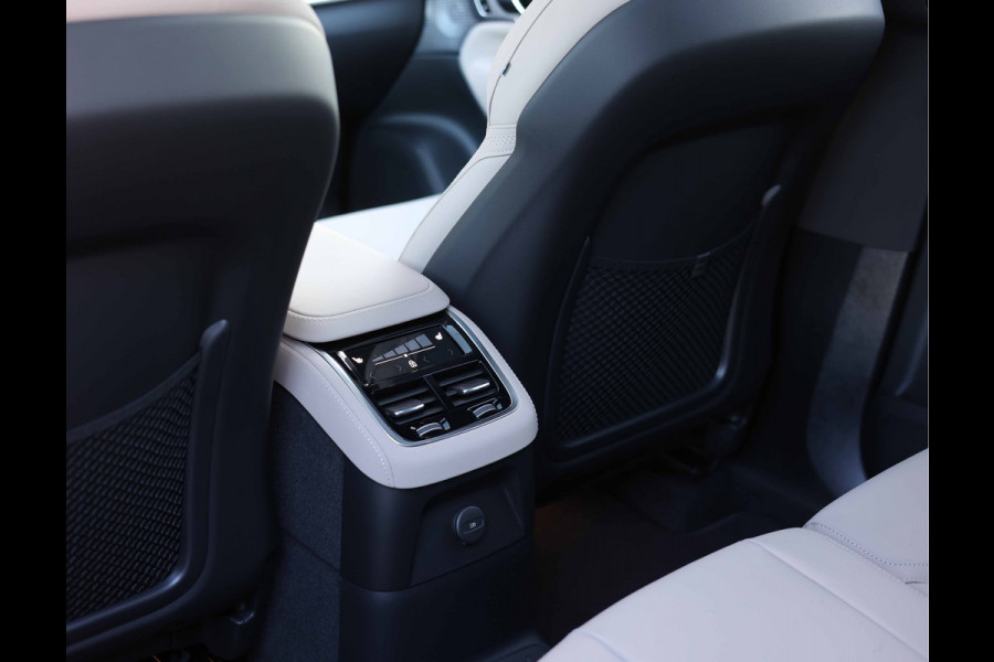 Volvo XC90 T8 AWD Ultra Dark *Trekhaak*Bow&Wil*Treeplanken*