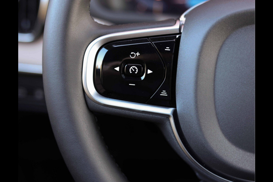 Volvo XC90 T8 AWD Ultra Dark *Trekhaak*Bow&Wil*Treeplanken*