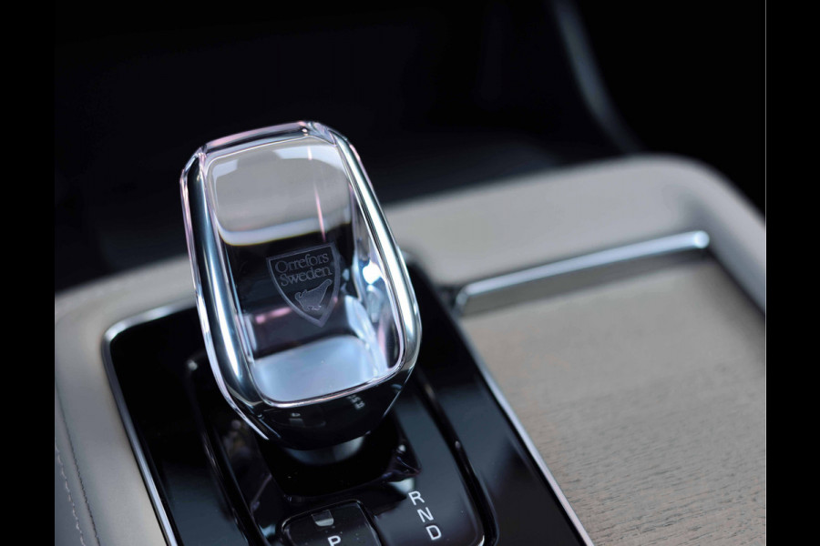 Volvo XC90 T8 AWD Ultra Dark *Trekhaak*Bow&Wil*Treeplanken*