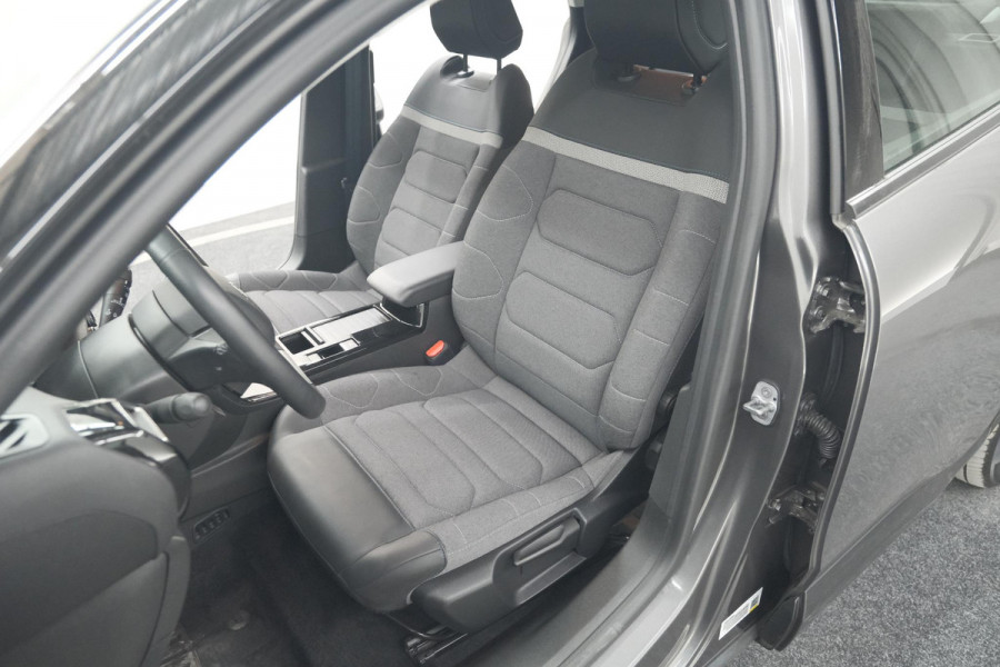 Citroën Ë-C4 Feel Pack 50 kWh | Camera | Navigatie | Parkeersensoren | Stoelverwarming