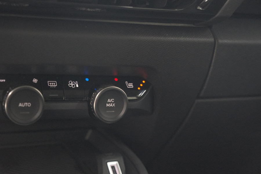 Citroën Ë-C4 Feel Pack 50 kWh | Camera | Navigatie | Parkeersensoren | Stoelverwarming