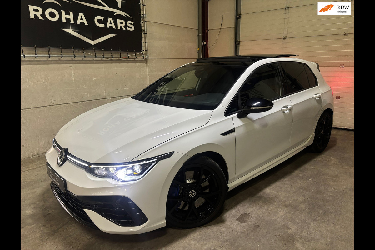 Volkswagen Golf 2.0 TSI R 4Motion Performance AKRA Volkswagen Golf 2.0 TSI R 4Motion Performance AKRA