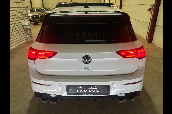 Volkswagen Golf 2.0 TSI R 4Motion Performance AKRA