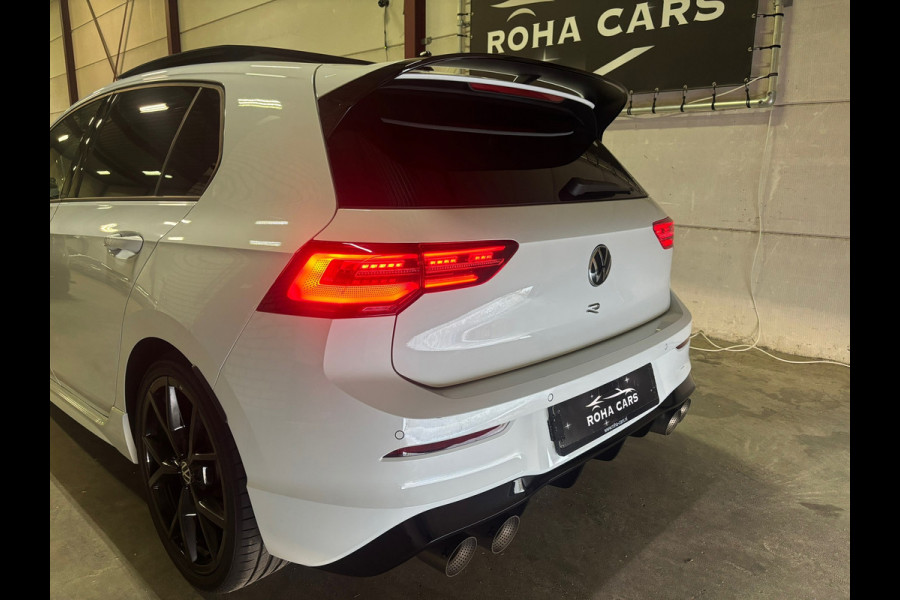 Volkswagen Golf 2.0 TSI R 4Motion Performance AKRA
