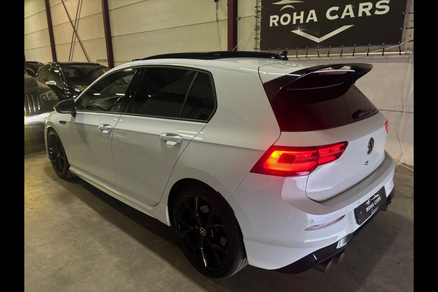 Volkswagen Golf 2.0 TSI R 4Motion Performance AKRA