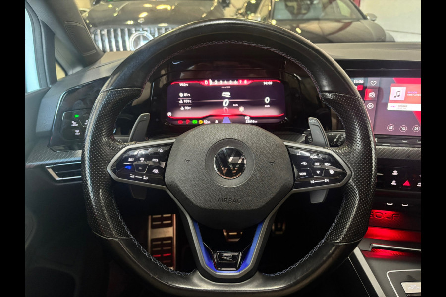 Volkswagen Golf 2.0 TSI R 4Motion Performance AKRA