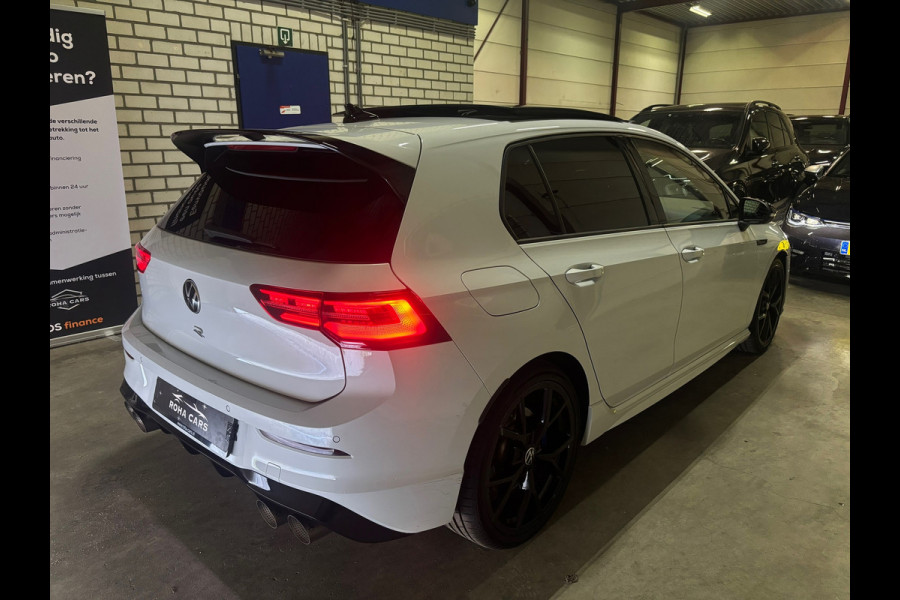 Volkswagen Golf 2.0 TSI R 4Motion Performance AKRA