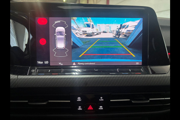 Volkswagen Golf 2.0 TSI R 4Motion Performance AKRA