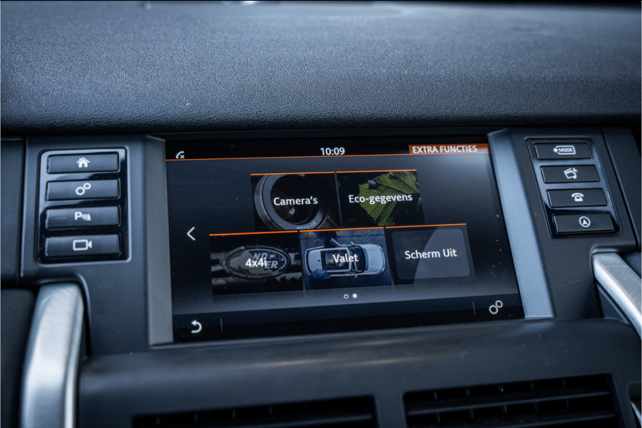 Land Rover Discovery Sport 2.0 TD4 SE 7p. - Incl. BTW! l NL Auto l Trekhaak | Camera
