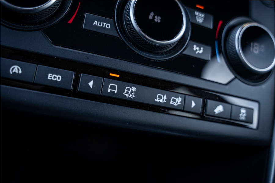Land Rover Discovery Sport 2.0 TD4 SE 7p. - Incl. BTW! l NL Auto l Trekhaak | Camera