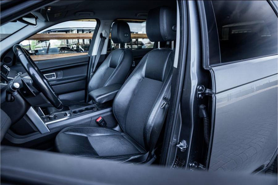 Land Rover Discovery Sport 2.0 TD4 SE 7p. - Incl. BTW! l NL Auto l Trekhaak | Camera