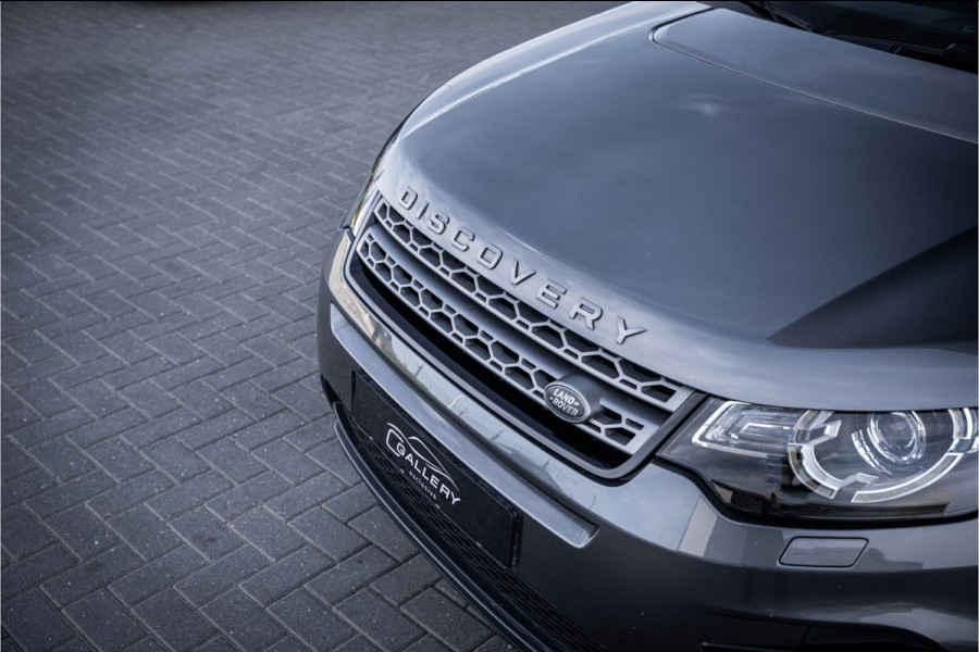 Land Rover Discovery Sport 2.0 TD4 SE 7p. - Incl. BTW! l NL Auto l Trekhaak | Camera