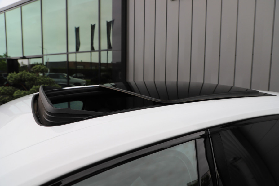 Porsche Cayenne 3.0 E-Hybrid | 462PK | Pano | Adaptief-onderstel | Memory | Bose | Matrix-led | Sport-chrono | Stoelverwarming | 2020.
