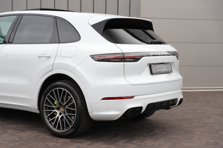 Porsche Cayenne 3.0 E-Hybrid | 462PK | Pano | Adaptief-onderstel | Memory | Bose | Matrix-led | Sport-chrono | Stoelverwarming | 2020.