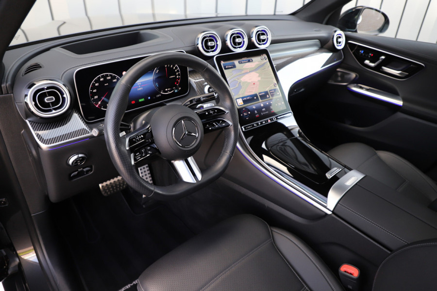 Mercedes-Benz GLC 400e AMG 4-Matic | 381PK | Luchtvering | Achterasbesturing | Massage | Sfeerverlichting | Keyles-go | Carbon | Head-up | Burmest