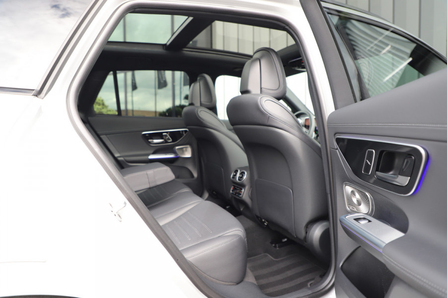 Mercedes-Benz GLC 400e AMG 4-Matic | 381PK | Achterasbesturing | Luchtvering | Sfeerverlichting | Keyles-go | Head-up | Burmester | Memory | Pano