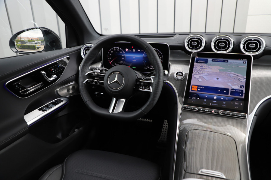 Mercedes-Benz GLC 400e AMG 4-Matic | 381PK | Achterasbesturing | Luchtvering | Sfeerverlichting | Keyles-go | Head-up | Burmester | Memory | Pano