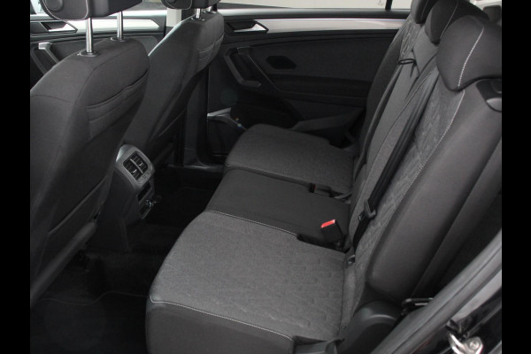 Volkswagen Tiguan Allspace 1.5 TSI DSG7 MOVE 7-Persoons | Airco | PDC VA+Camera | Winterpack | Full LED | Navigatie | Trekhaak