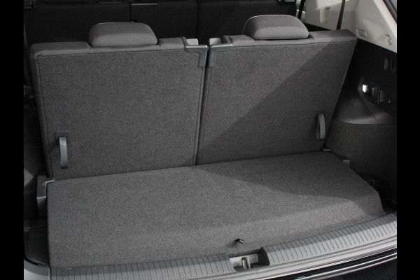 Volkswagen Tiguan Allspace 1.5 TSI DSG7 MOVE 7-Persoons | Airco | PDC VA+Camera | Winterpack | Full LED | Navigatie | Trekhaak