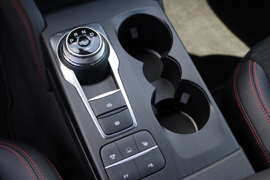 Ford Kuga 2.5 PHEV ST-Line X | Trekhaak | Black Pack | BLIS | B&O | Navigatie