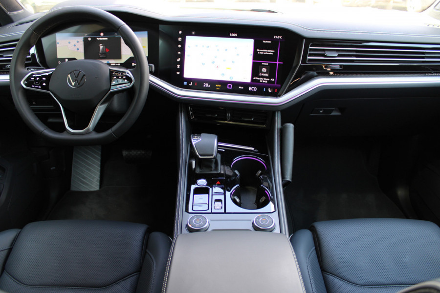 Volkswagen Touareg 3.0 TSi eHybrid 4MOTION Elegance | Massage | Head-Up | Trekhaak | Panoramadak | Compleet!