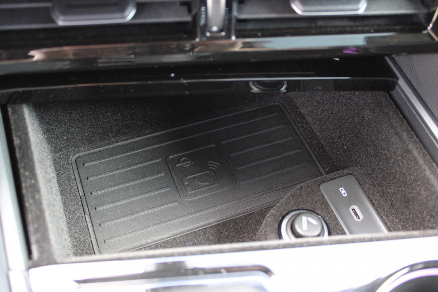 Volkswagen Touareg 3.0 TSi eHybrid 4MOTION Elegance | Massage | Head-Up | Trekhaak | Panoramadak | Compleet!