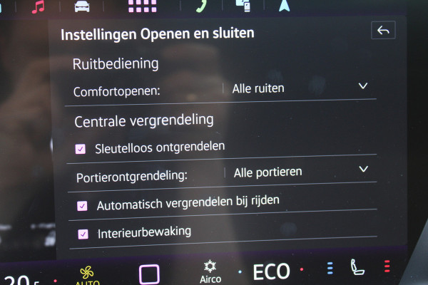 Volkswagen Touareg 3.0 TSi eHybrid 4MOTION Elegance | Massage | Head-Up | Trekhaak | Panoramadak | Compleet!