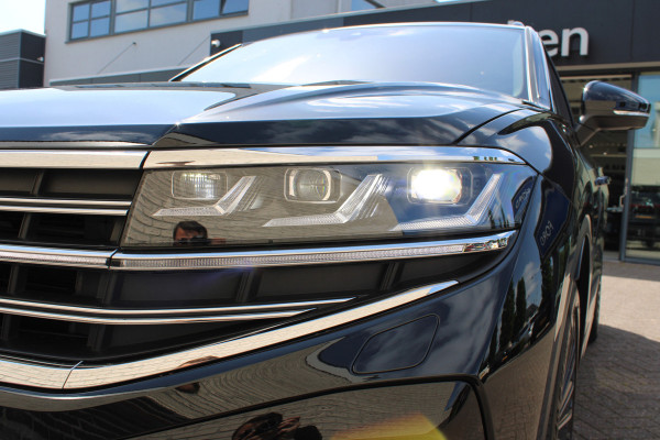 Volkswagen Touareg 3.0 TSi eHybrid 4MOTION Elegance | Massage | Head-Up | Trekhaak | Panoramadak | Compleet!