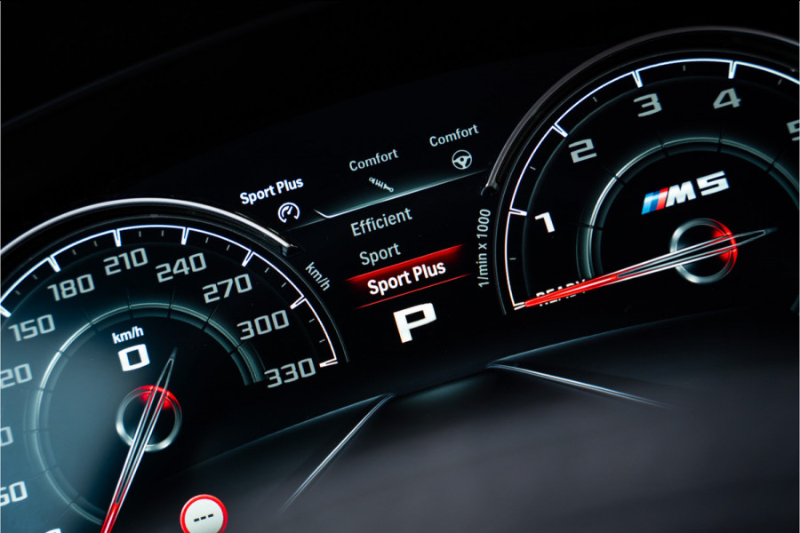 BMW M5 5-serie F90 - Carbon + | HUD | Stoelkoeling l Origineel