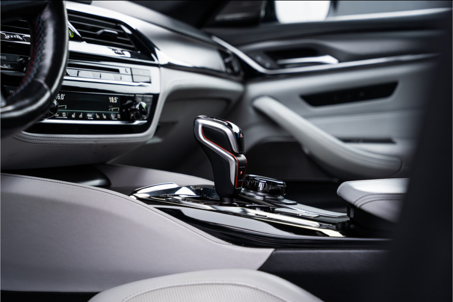 BMW M5 5-serie F90 - Carbon + | HUD | Stoelkoeling l Origineel