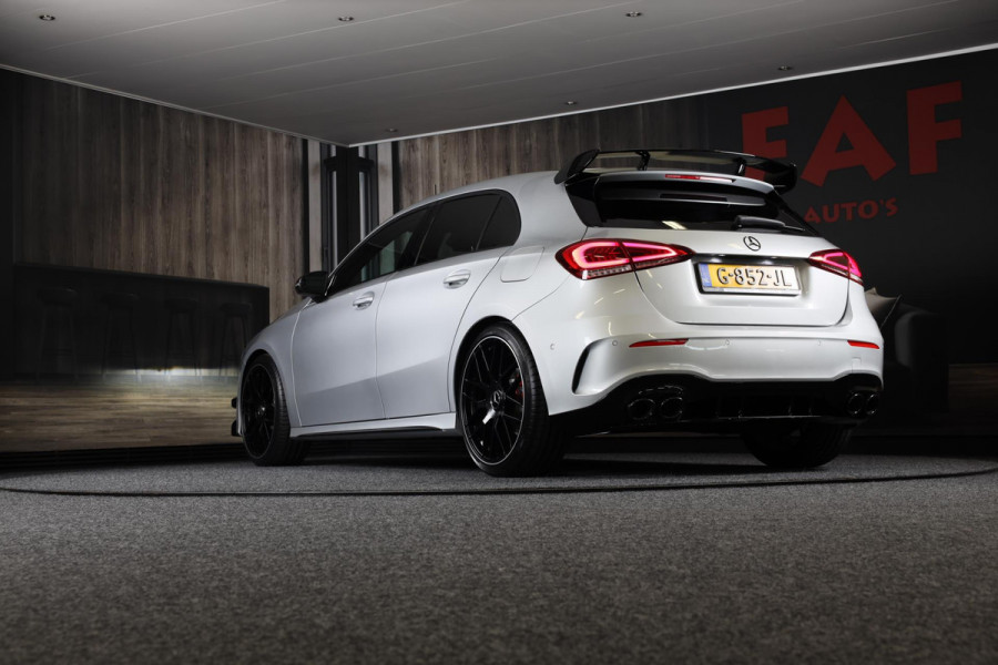 Mercedes-Benz A-Klasse 180 AMG 45 Look / AUT / Cruise Control / Camera / F1 Flippers / Navi / Led / Pdc / Xenon / 20 Inch