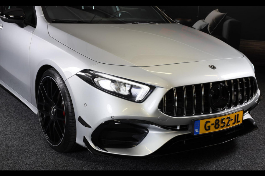Mercedes-Benz A-Klasse 180 AMG 45 Look / AUT / Cruise Control / Camera / F1 Flippers / Navi / Led / Pdc / Xenon / 20 Inch
