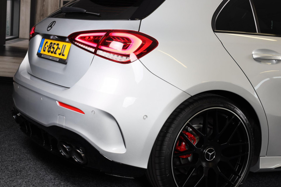 Mercedes-Benz A-Klasse 180 AMG 45 Look / AUT / Cruise Control / Camera / F1 Flippers / Navi / Led / Pdc / Xenon / 20 Inch