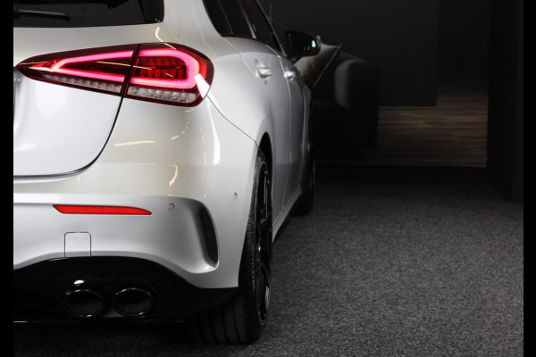 Mercedes-Benz A-Klasse 180 AMG 45 Look / AUT / Cruise Control / Camera / F1 Flippers / Navi / Led / Pdc / Xenon / 20 Inch