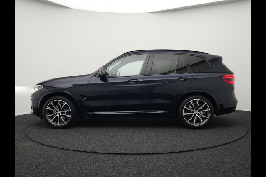 BMW X3 xDrive30e M Sport Plug in Hybrid | PHEV | Trekhaak af Fabriek | Panodak | Adaptive Cruise | Adative Cruise | Adative Onderstel | Head-up Display | Carplay | Adaptive LED | 360 Camera |